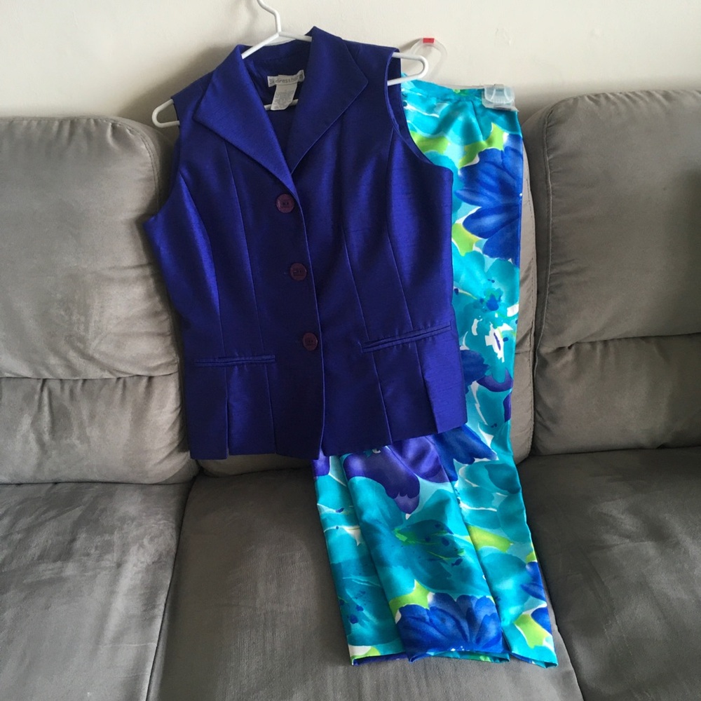 Dress barn Royal Blue Vest with Aqua & Blue Floral Pants